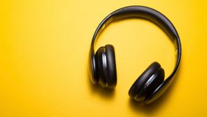 Cómo elegir el mejor servicio de alojamiento de podcasts: 10 consejos