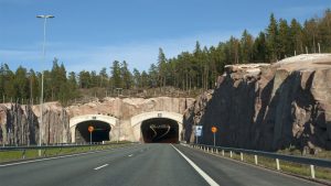 Peajes de autopista en Finlandia 2023: Precios, cómo pagar y tramos con peajes